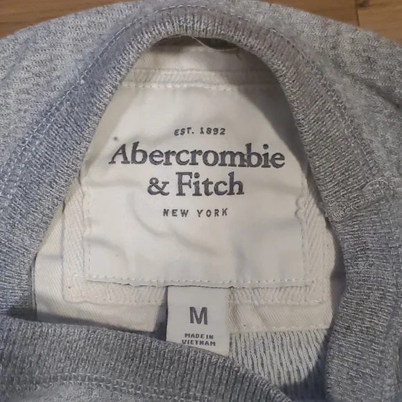 Abercrombie & Fitch long sleeve thermal, men's shirt, medium - Picture 2 of 2